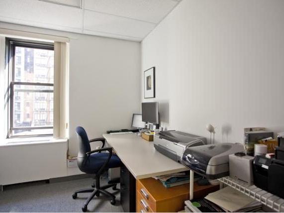 276 5th Avenue, 276 5th Avenue, New York, NY 10001 — office space for rent, photo 2