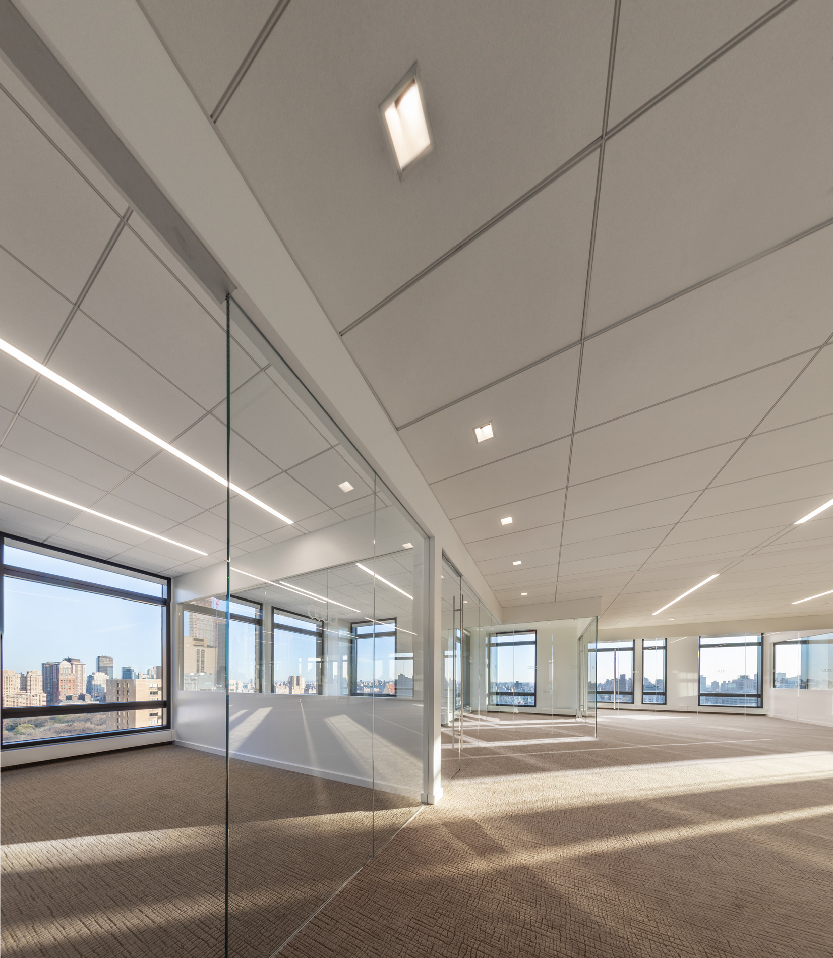 Madison Avenue 667, Madison Avenue 667, New York, NY 10065 — office space for rent, photo 7