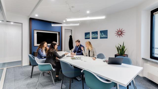 Rent office Piazza SS Apostoli 73