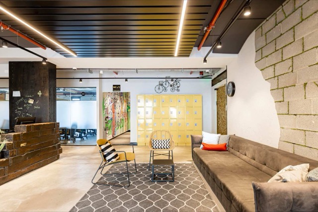 Zakup kancelarija — Easyspace Binyamina