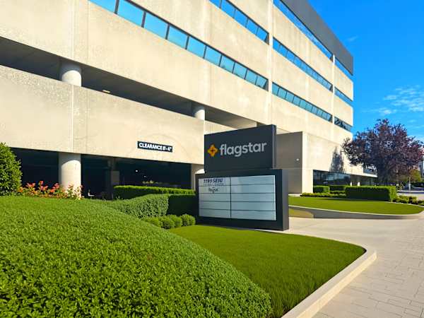 100 Duffy Avenue, 100 Duffy Avenue, Hicksville, NY 11801 — office space for rent, photo 1
