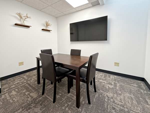 333 W Commercial Street, 333 W Commercial Street, East Rochester, NY 14445 — office space for rent, photo 3