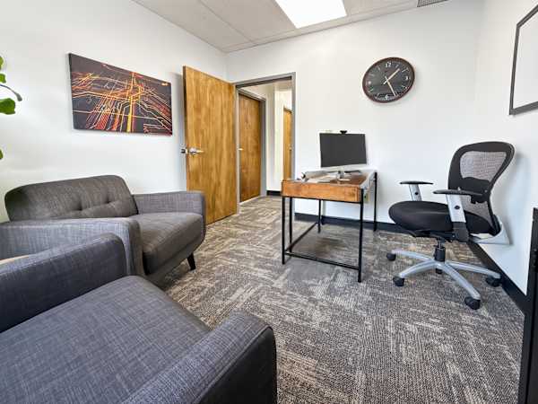 333 W Commercial Street, 333 W Commercial Street, East Rochester, NY 14445 — office space for rent, photo 4