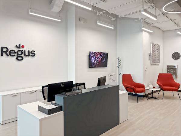 36th Avenue, 35-01 36th Ave, Queens, NY 11106 — office space for rent, photo 2