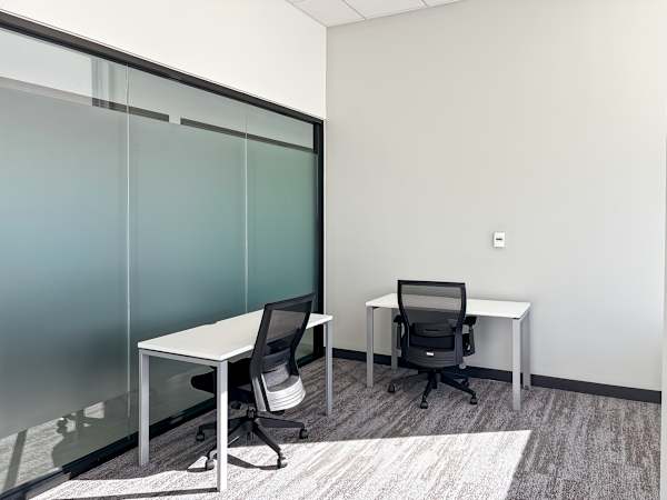 36th Avenue, 35-01 36th Ave, Queens, NY 11106 — office space for rent, photo 4