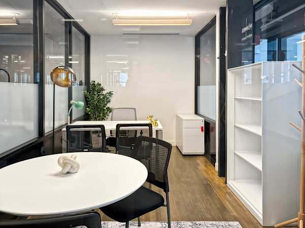 401 Park Avenue South, 401 Park Avenue South, New York City, NY 10016 — office space for rent, photo 4