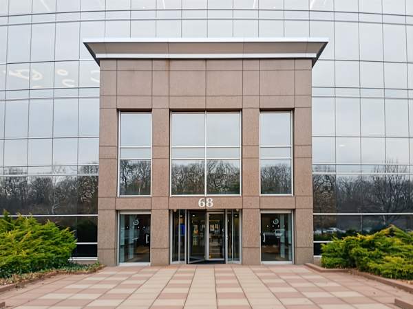 Melville Expressway II, 68 South Service Road, Melville, NY 11747 — office space for rent, photo 1