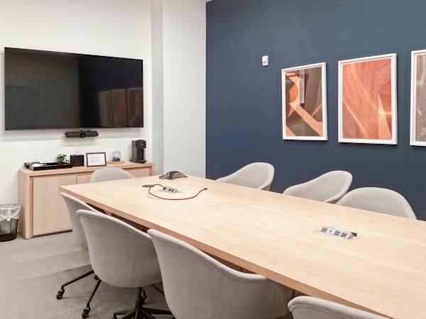Spaces Gaseteria Works, 30-10 41st Ave, Long Island City, NY 11101 — office space for rent, photo 3