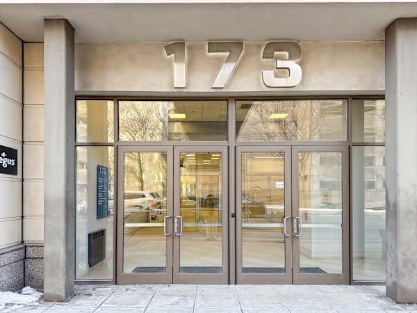 Trump Plaza, 173 Huguenot Street, New Rochelle, NY 10801 — office space for rent, photo 1