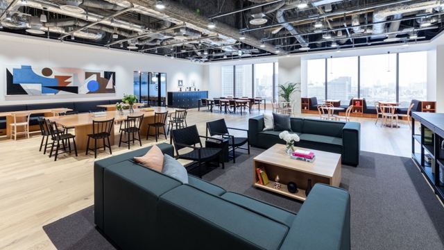 WeWork Tokyo Portcity Takeshiba, 東京都港区海岸1-7-1 東京ポートシティ竹芝 10F — office space for rent, photo 1