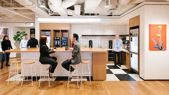 WeWork Tokyo Square Garden, 東京都中央区京橋3-1-1 東京スクエアガーデン 14F — office space for rent, photo 4