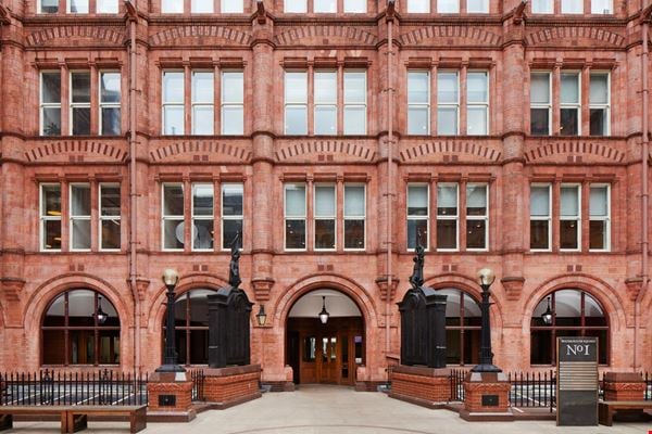 WeWork 1 Waterhouse Square, 1 Waterhouse Square London, EC1N 2ST — office space for rent, photo 1