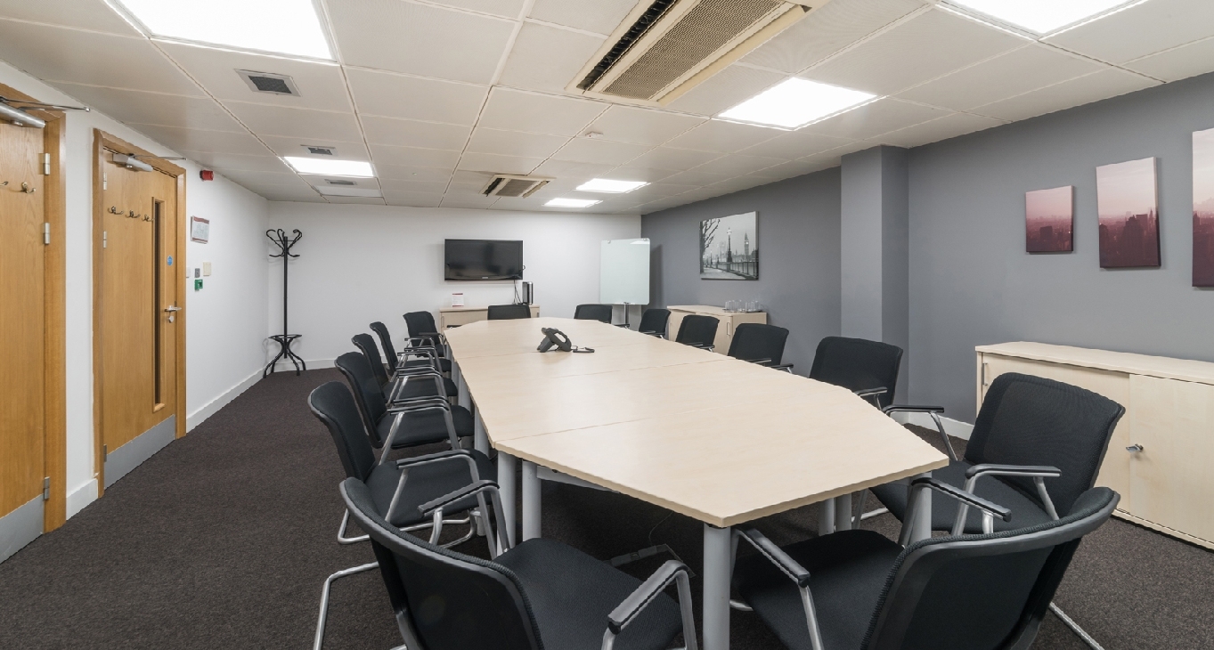 Rent office 100 West George Street — photo 6