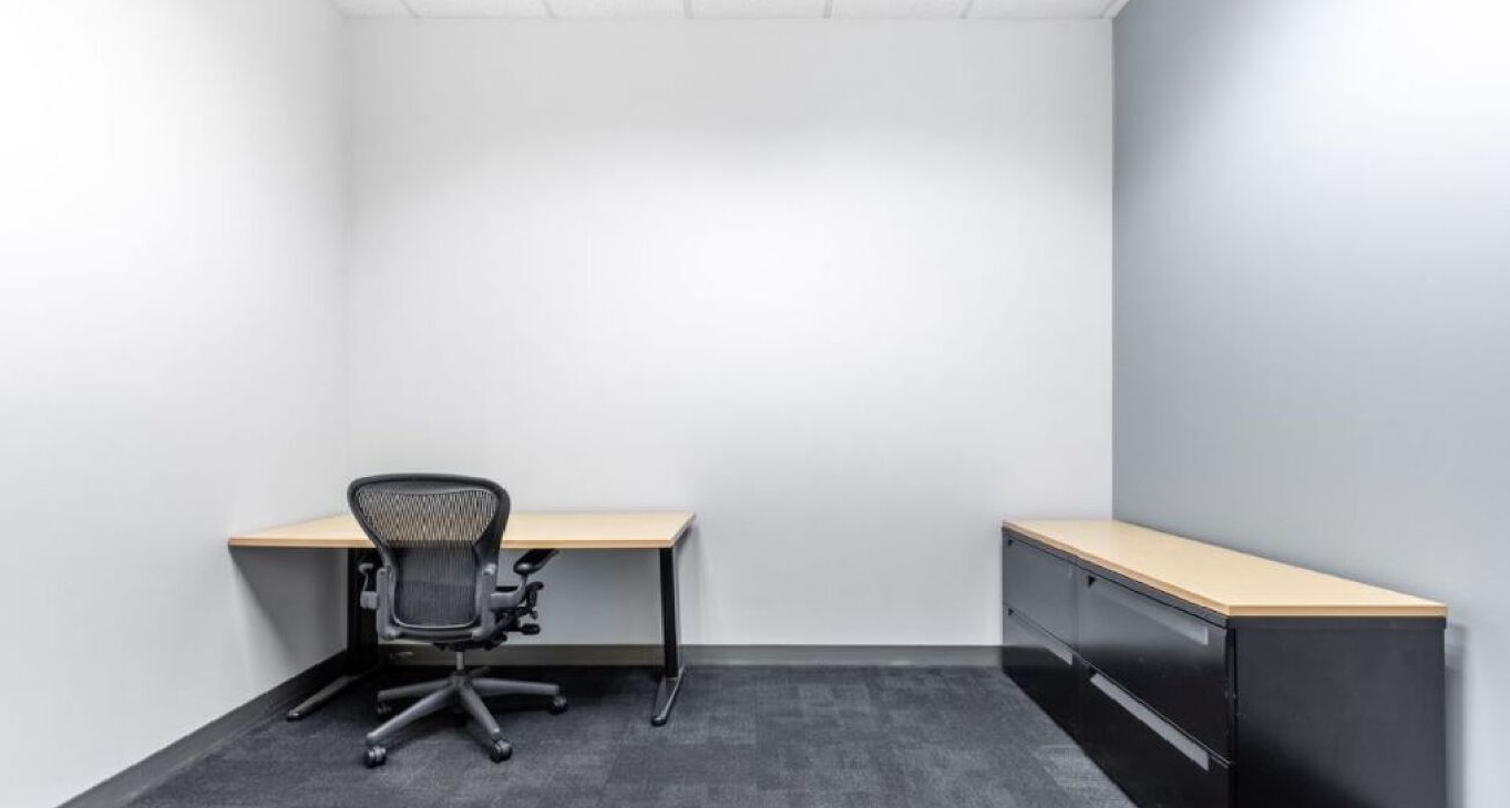 Sewa pejabat 10451 Mill Run Circle, Suite 400, Owing Mills_13-14