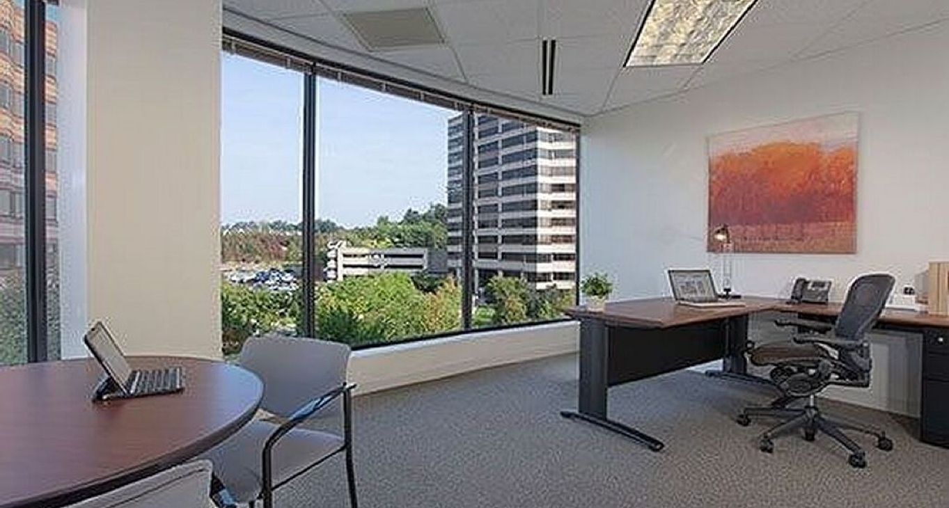 Sewa pejabat 10451 Mill Run Circle, Suite 400, Owing Mills_5-6