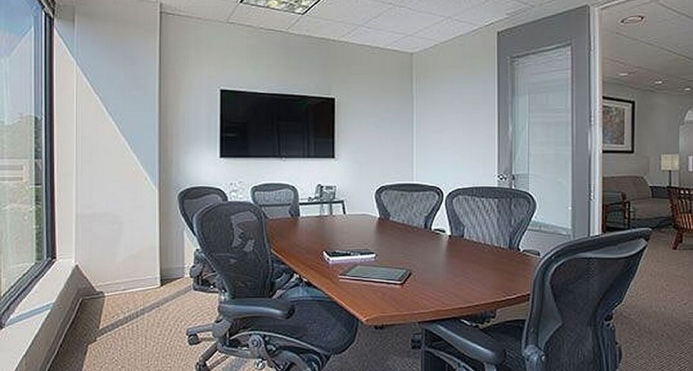 Sewa pejabat 10451 Mill Run Circle, Suite 400, Owing Mills_7-8
