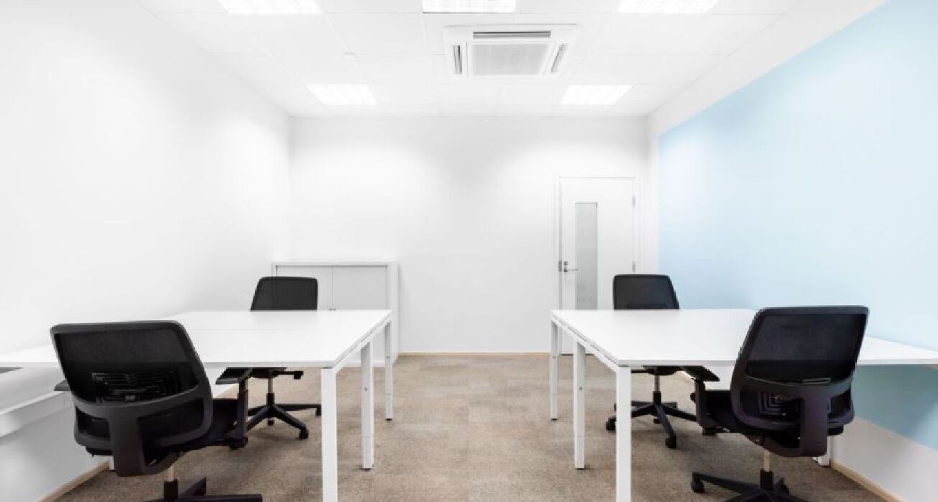 Sewa pejabat 10451 Mill Run Circle, Suite 400, Owing Mills_9-10