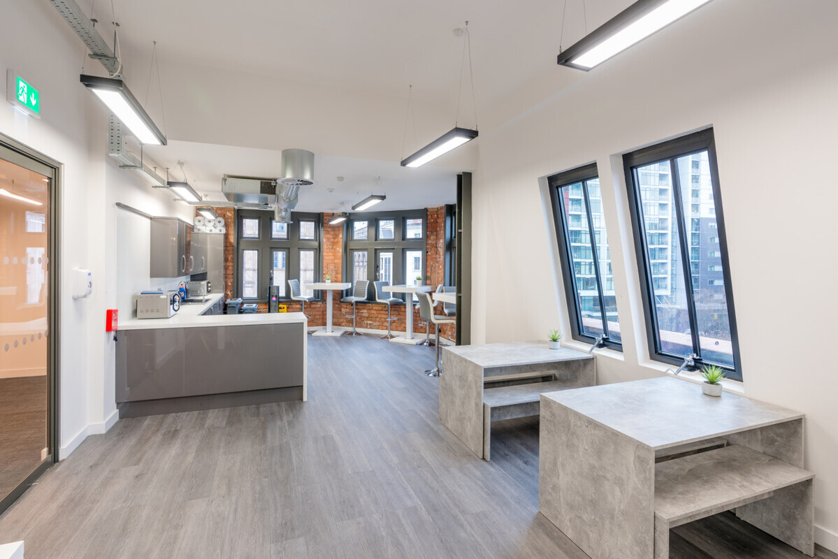 Rent office 11 Peter Street/Deansgate — photo 4
