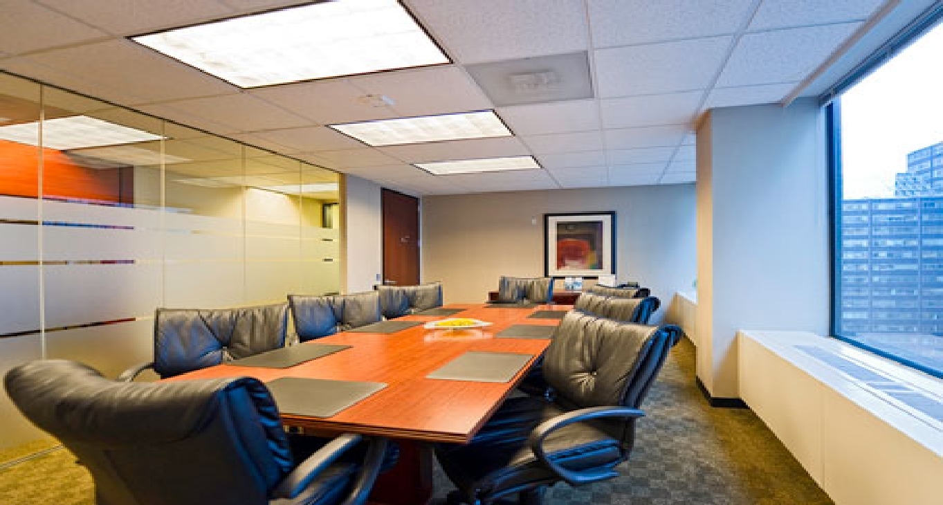 Rent office 10 South Riverside Plaza — photo 9
