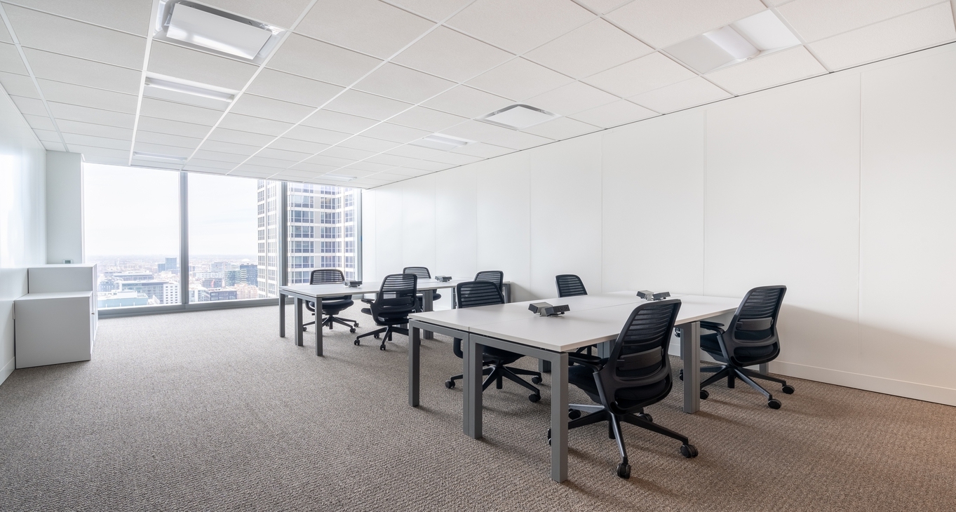 110 North Wacker Drive, 110 North Wacker Drive, Chicago, IL 60606 — office space for rent, photo 3