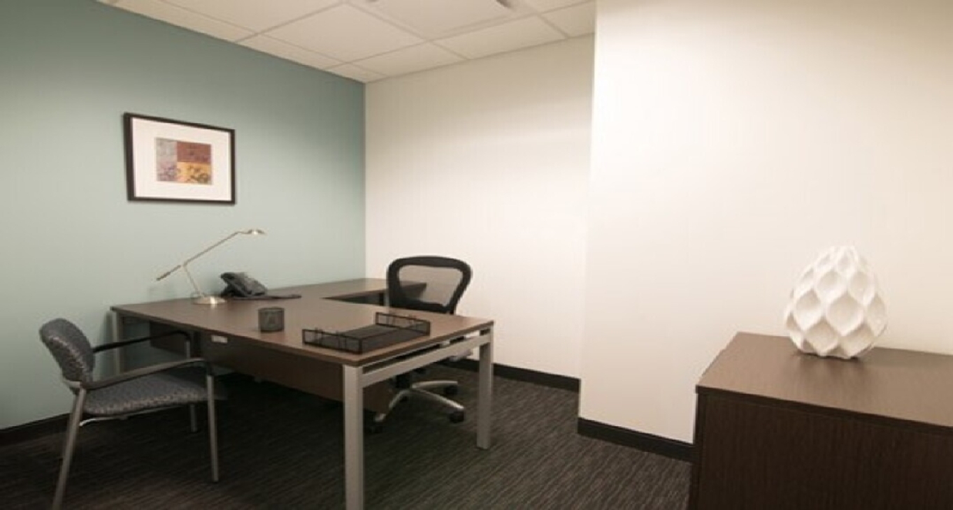 Rent office 111 W. Jackson Blvd., 17th Floor — photo 12