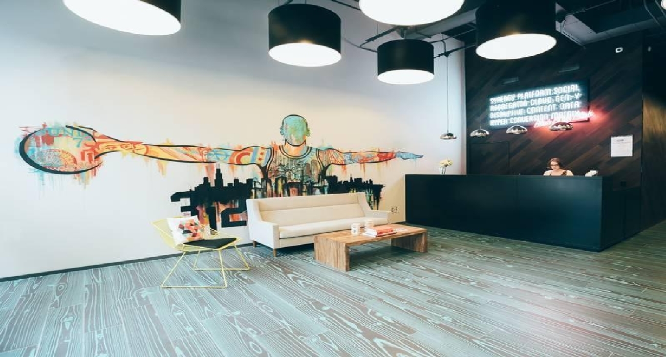 111 West Illinois Street, 111 West Illinois Street, Chicago, IL 60654 — office space for rent, photo 1