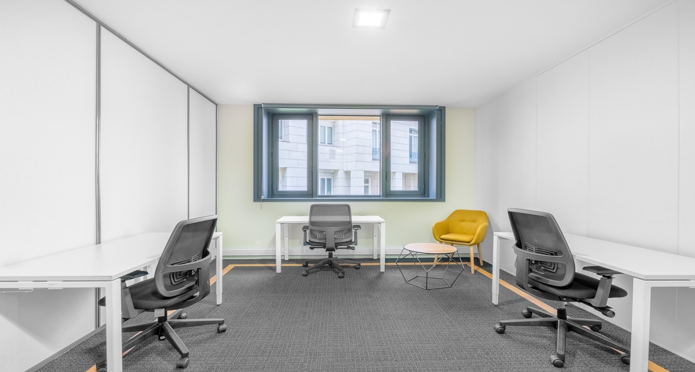Rent office 112 Avenue Kleber_3-4