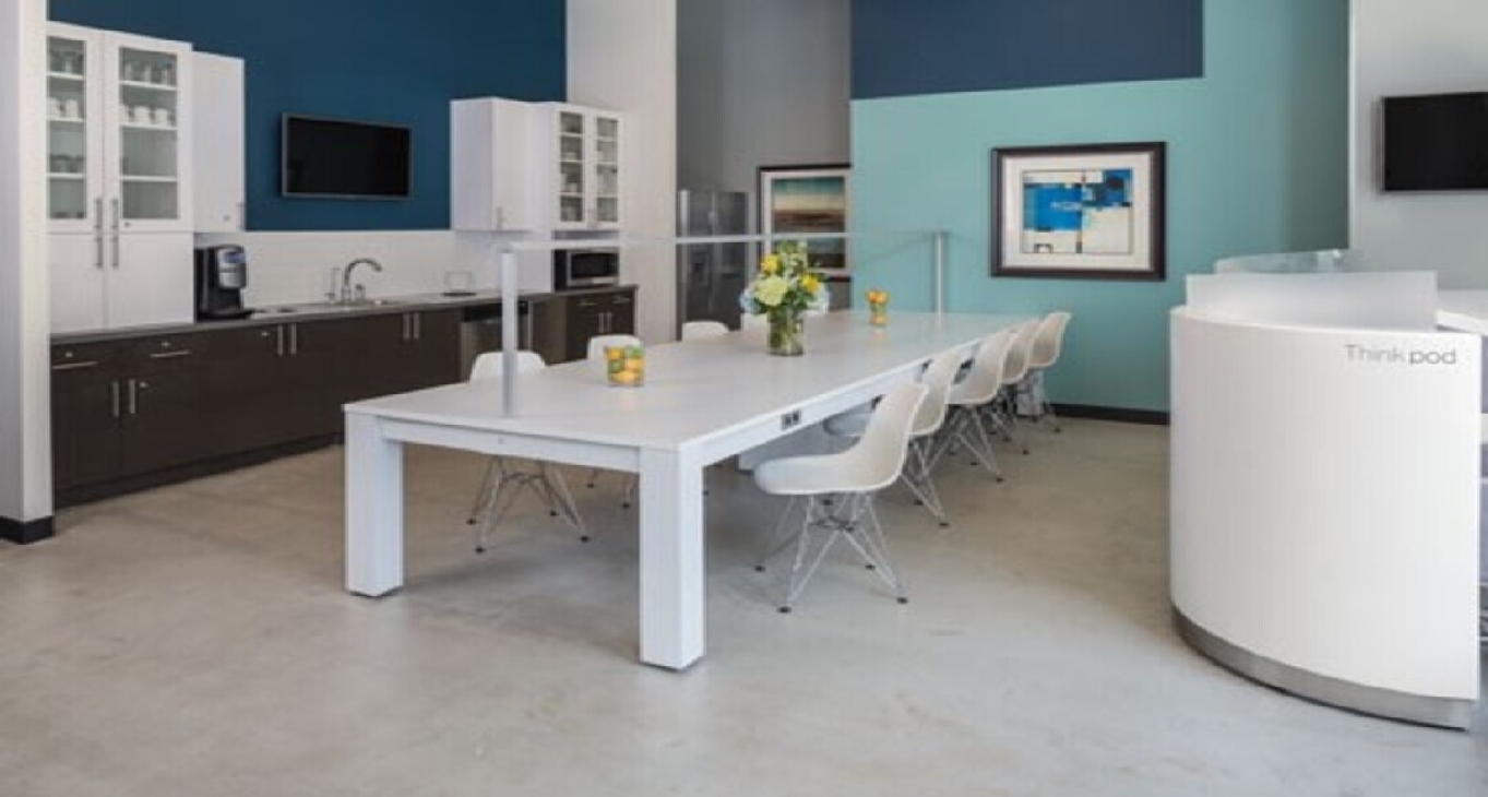 1136 S. Delano Court West, 1136 S. Delano Court West, Suite B201, Chicago, IL 60605 — office space for rent, photo 4