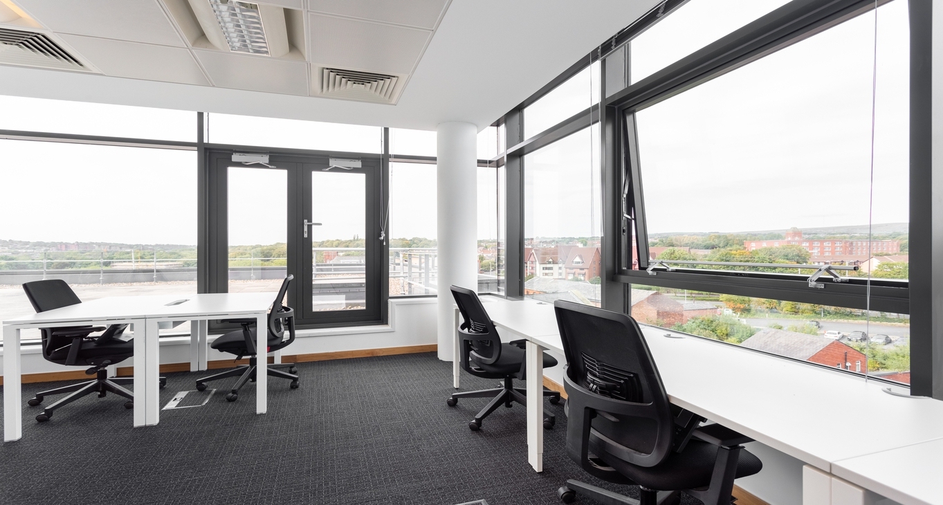 Rent office 120 Bark Street — photo 6