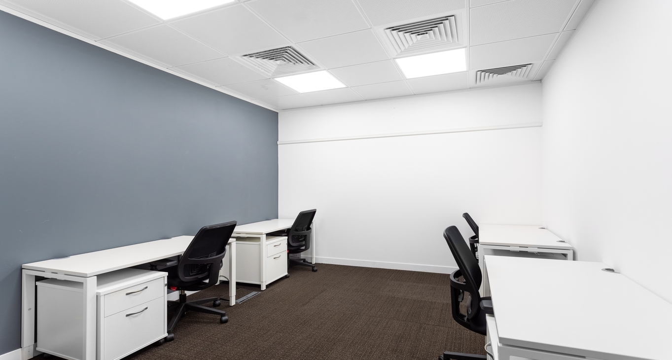 Rent office 120 Bark Street — photo 7