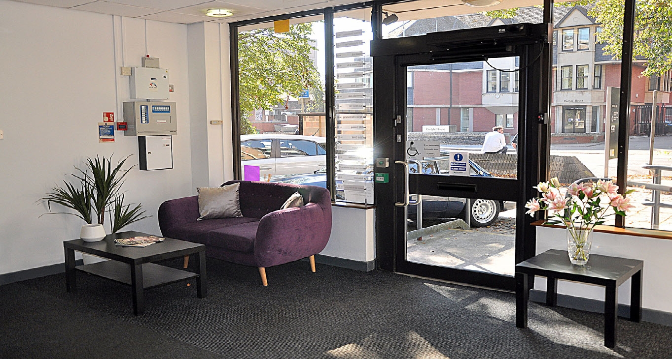 Rent office 12 Cathedral Road — photo 5