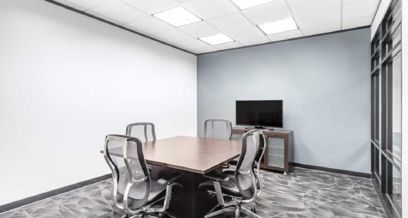 Business center 13201 Northwest Freeway Rent office 13201 Northwest Freeway — photo 10