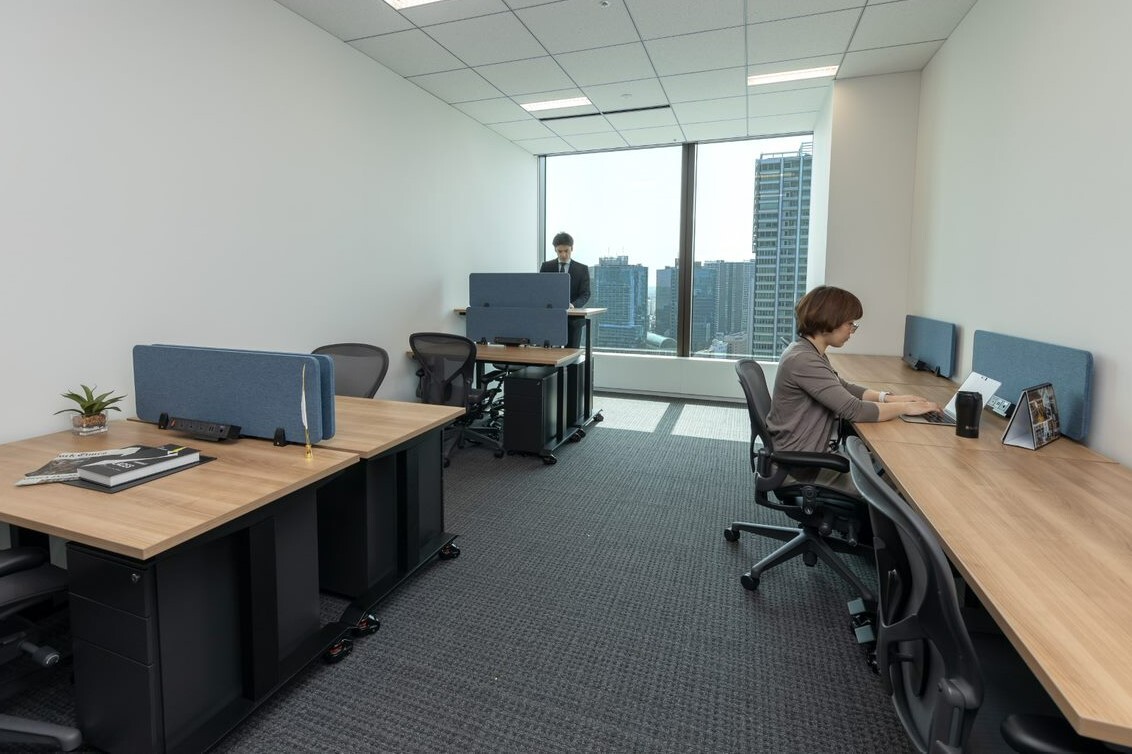Rent office World Trade Center Building South Tower — photo 2