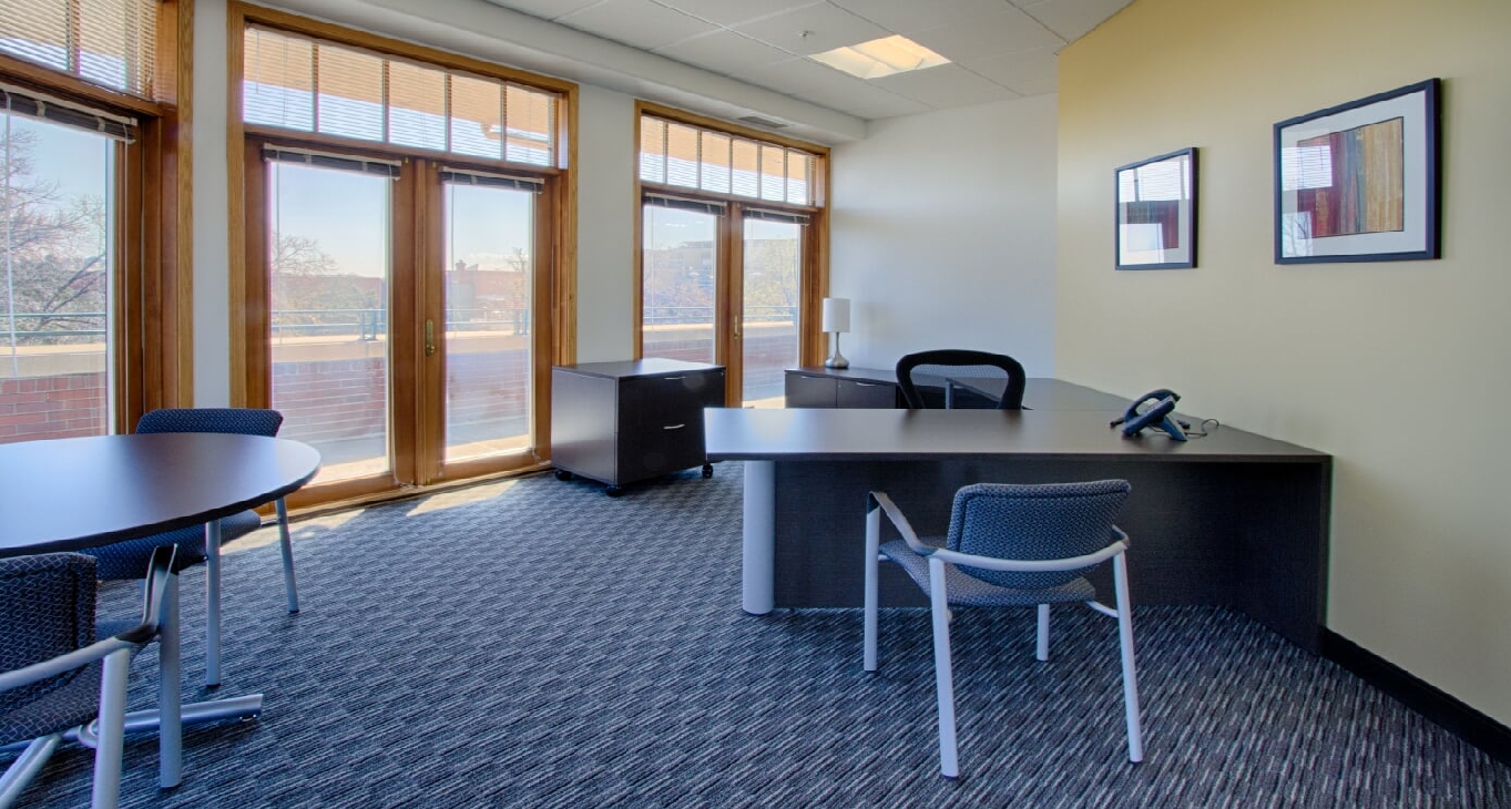 Sewa pejabat 1434 Spruce Street, Suite 100_2-2