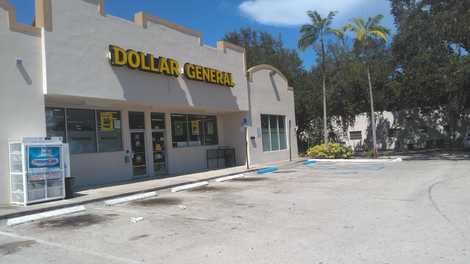 Business center Northeast 125th Street 401 Rent office Northeast 125th Street 401 — photo 4
