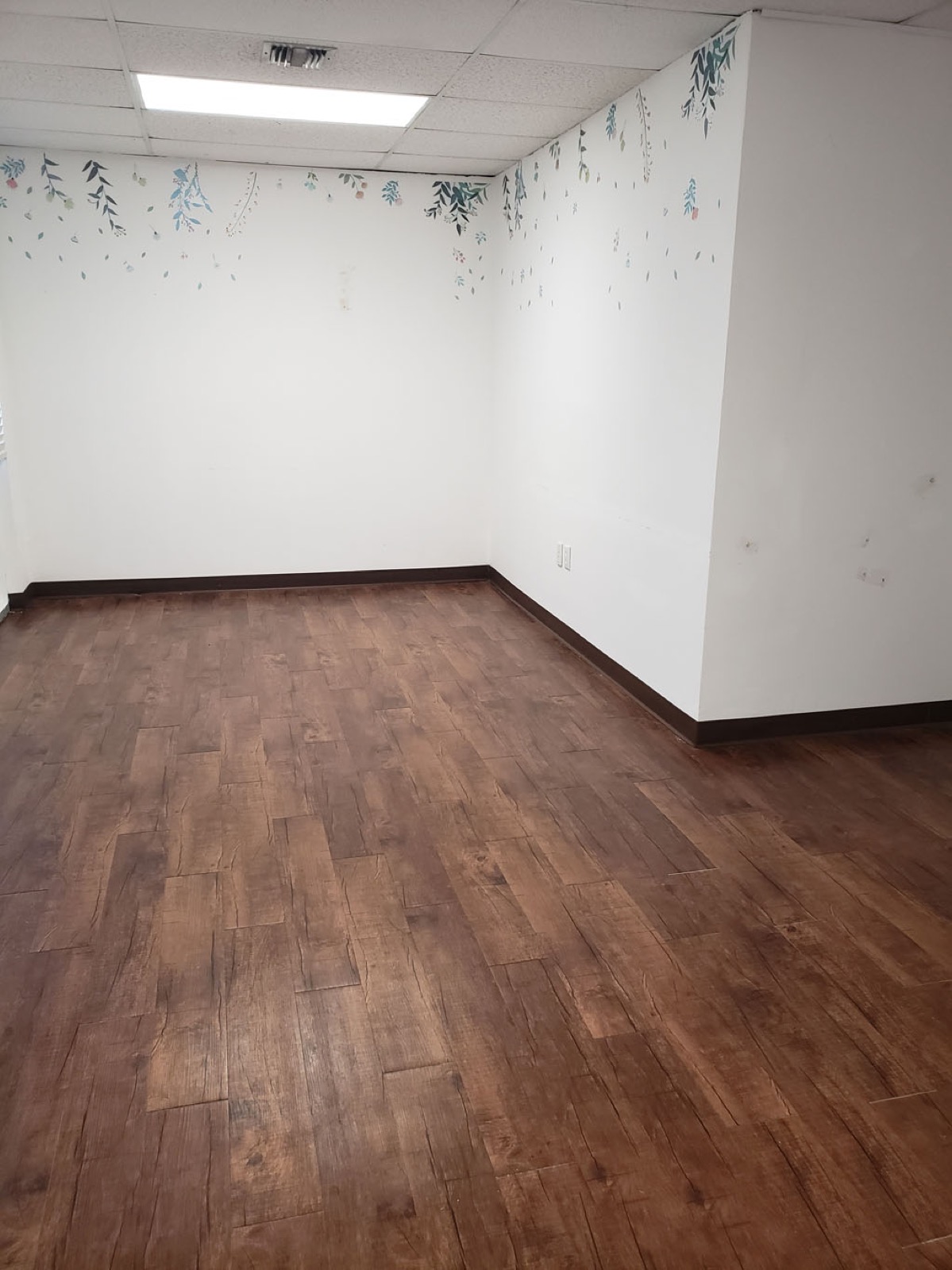 Rent office Sunset Drive 10300 — photo 3