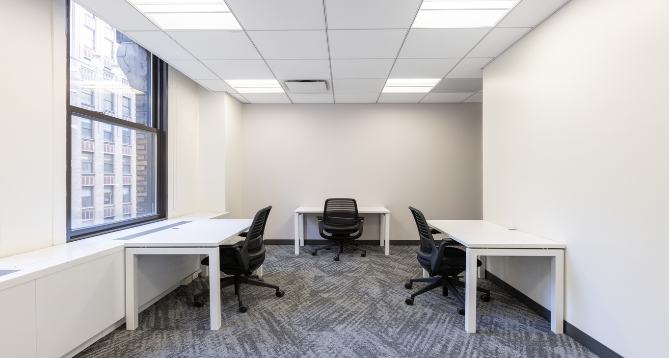 Business center 14 Penn Plaza Rent office 14 Penn Plaza — photo 8