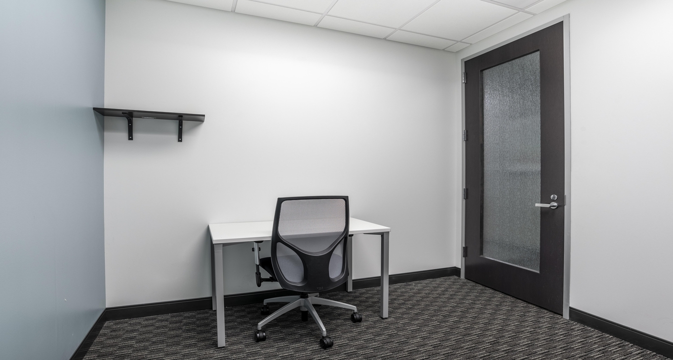 16501 Ventura Boulevard, 16501 Ventura Boulevard, Encino, CA 91436 — office space for rent, photo 7