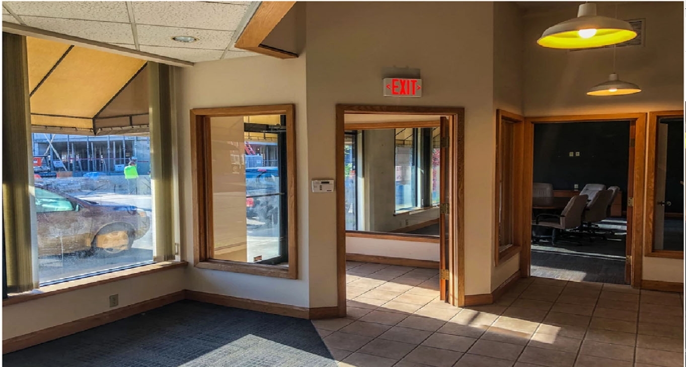 Rent office 165 N. Fifth St. — photo 11