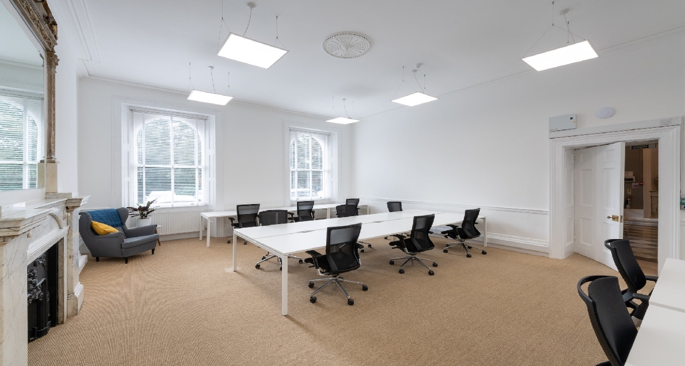 Rent office 1 Barnfield Crescent — photo 5