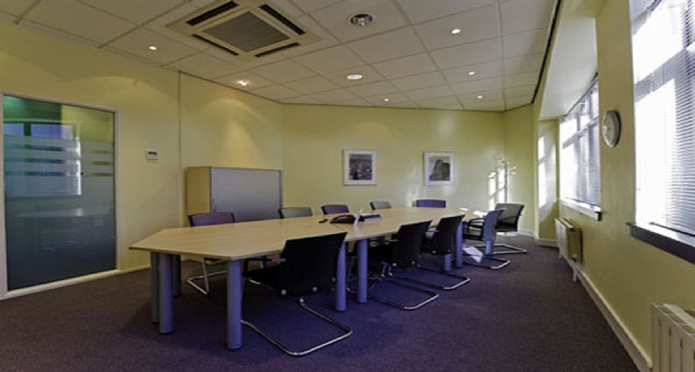Rent office 1 Berry Street — photo 5