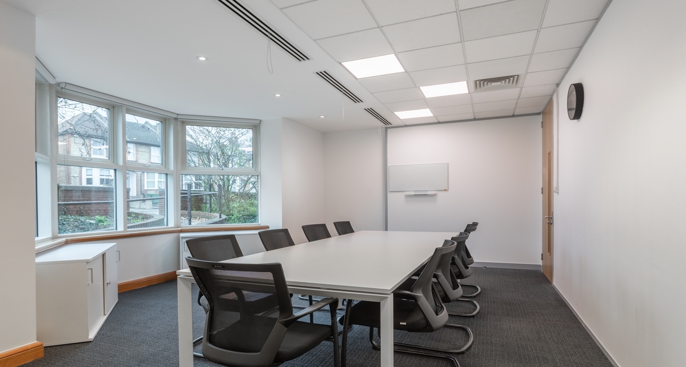 Pusat perniagaan 1 Farnham Road_7-7 Sewa pejabat 1 Farnham Road_7-7