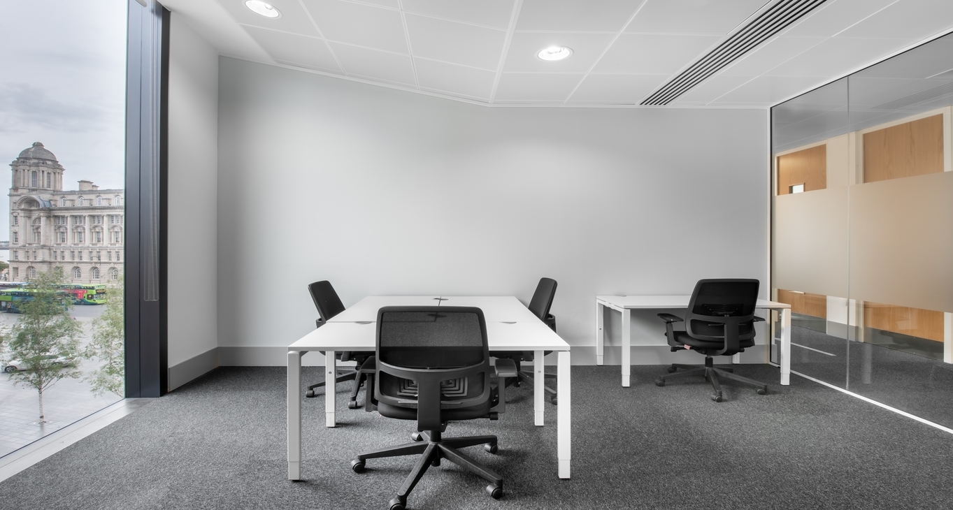 Rent office 1 Mann Island — photo 3