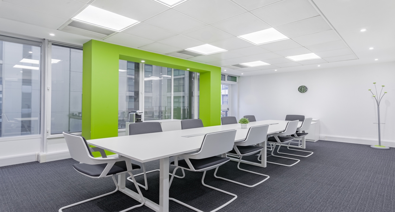 Rent office 1 Victoria Square — photo 5