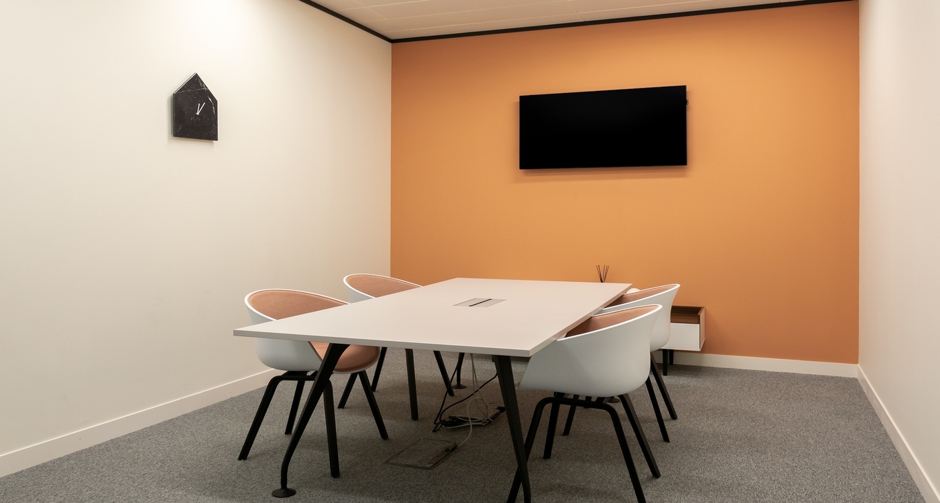 Rent office 1 West Regent Street — photo 9