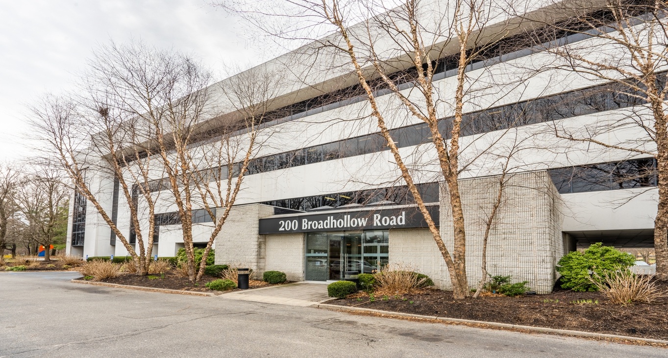 Sewa pejabat 200 Broadhollow Road_8-8