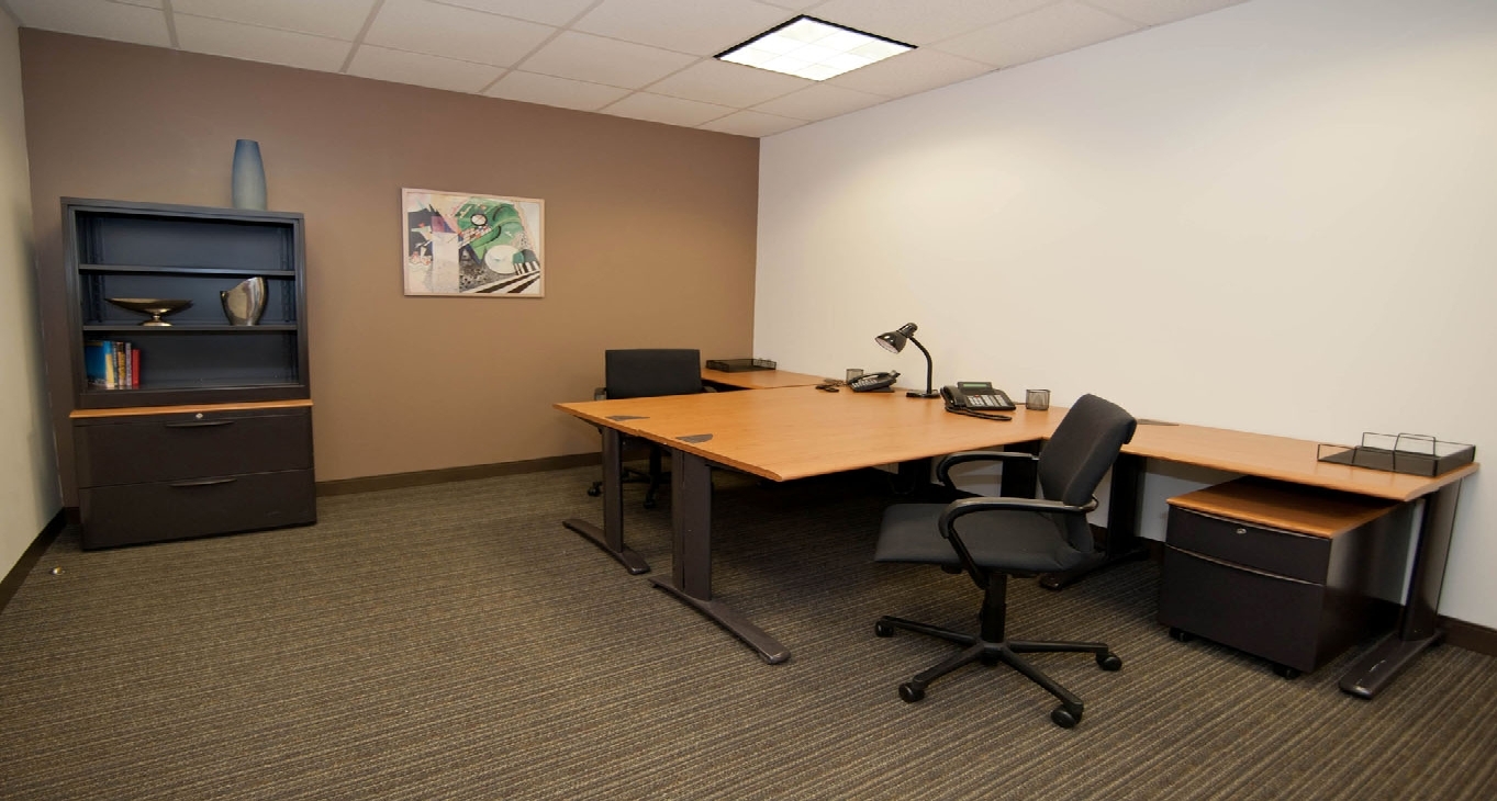 200 South Wacker Drive, 200 South Wacker Drive, Chicago, IL 60606 — office space for rent, photo 3