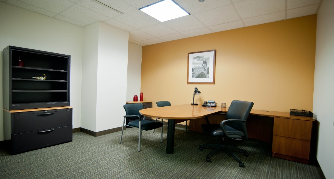 200 South Wacker Drive, 200 South Wacker Drive, Chicago, IL 60606 — office space for rent, photo 5