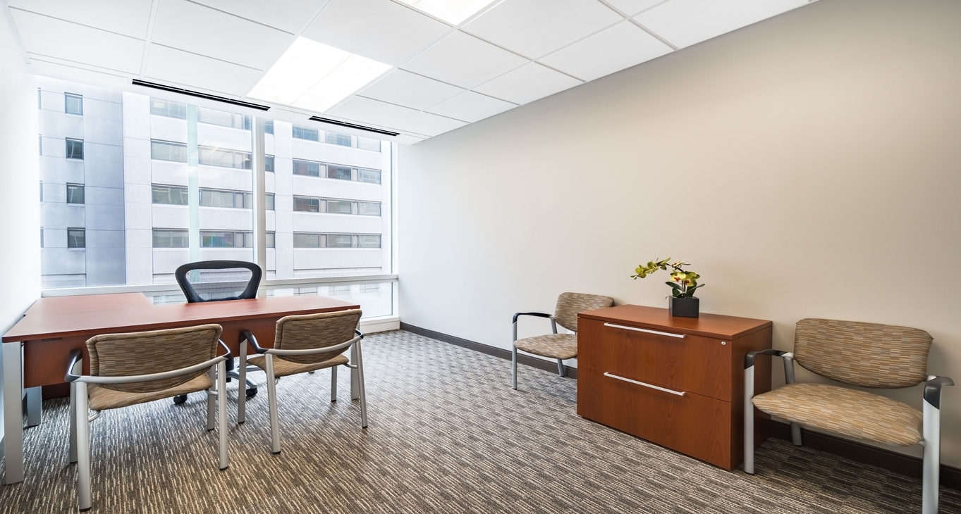 2200 Pennsylvania Avenue, 2200 Pennsylvania Avenue Northwest, Washington, DC 20037 — office space for rent, photo 3