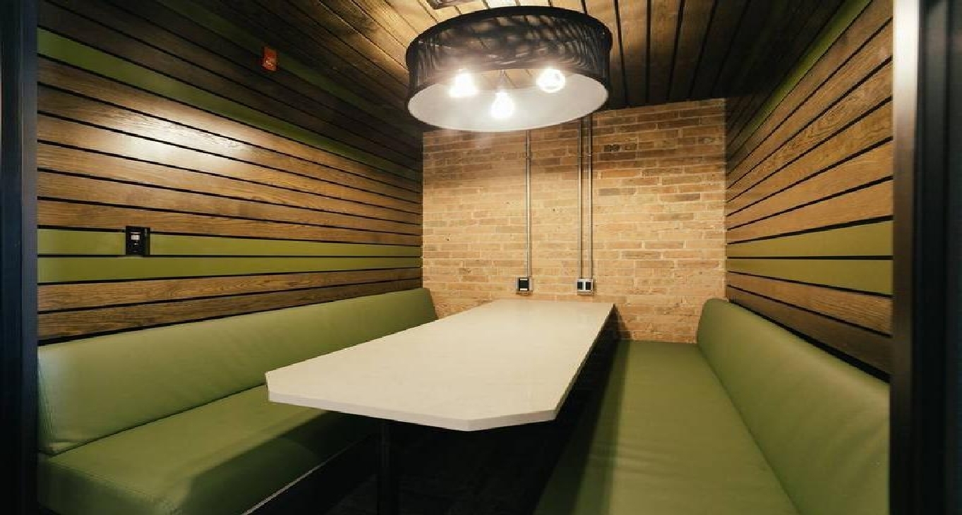 220 N. Green Street, 220 N. Green Street, Chicago, IL 60607 — office space for rent, photo 1